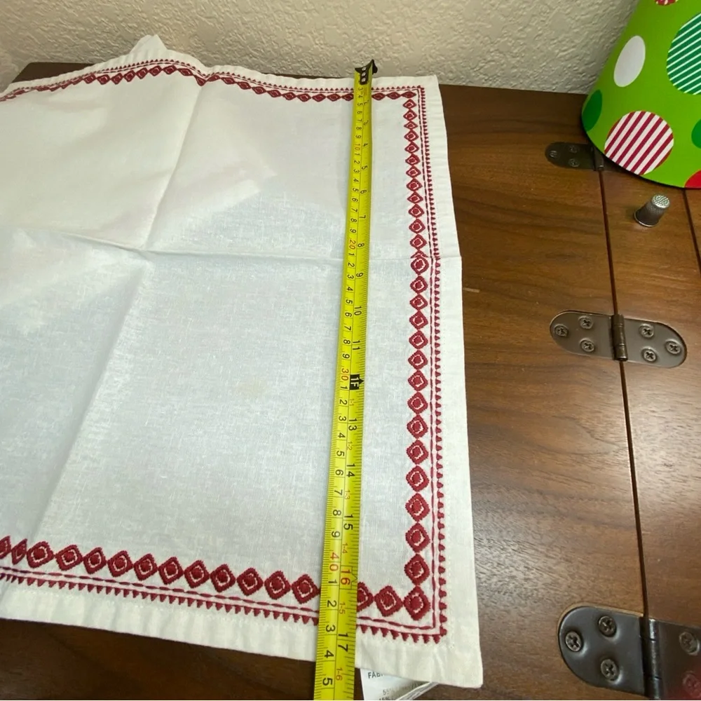 Vintage Pottery Barn (4)‎ Linen Cotton Napkins White Embroidered Border 18x18